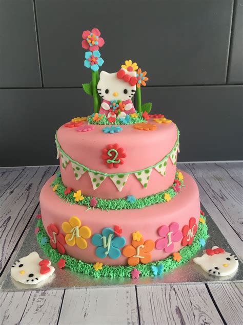 Hello kitty torte rezepte mit bild 7 hello kitty torte rezepte und viele weitere beliebte kochrezepte finden sie bei kochbarde. Hello kitty cake | Einhornkuchen, Einhorn kuchen, Kuchen