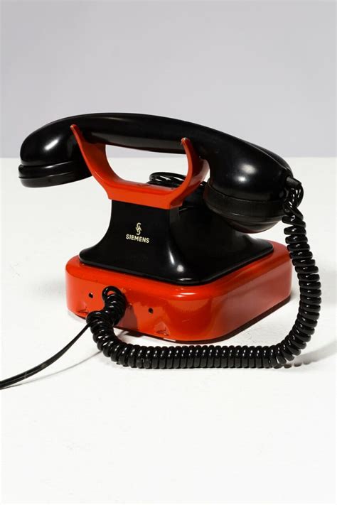 Te070 Charm Red And Black Rotary Phone Prop Rental Acme Brooklyn