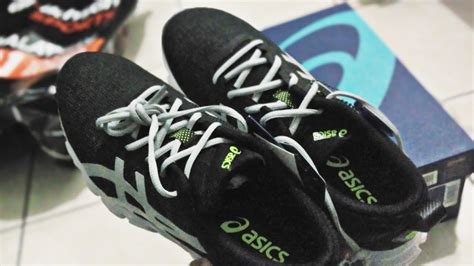 Replica di sini, bukan maksud fake sebenarnya. ASICS di Kedai AL-IKHSAN | Shopping Time! #4 - YouTube