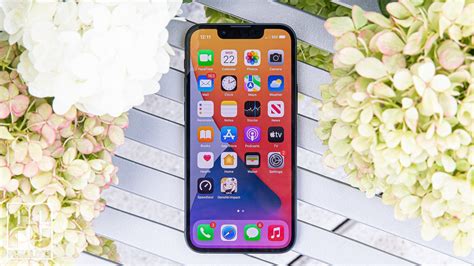 Apple Iphone 13 Mini Review 2021 Pcmag Australia