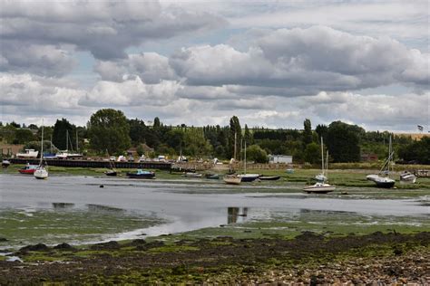 Lower Halstow Yacht Club © Michael Garlick Geograph Britain And Ireland