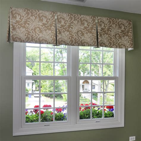 Inverted Box Pleat Valance With Contrast Pleats And Buttons Fabric