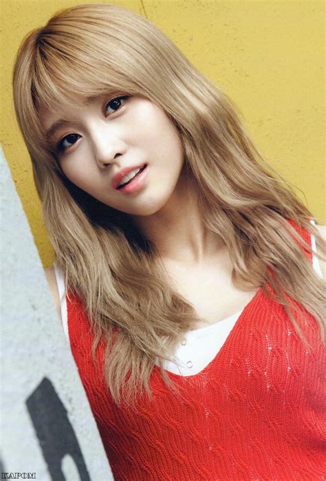 Videos and pictures of twice #momo 平井 もも 's pard × main vocalist #bossmomo ; TWICE Momo Is A Feminine 'Goddess' In This Photoshoot ...