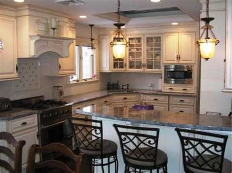 Living room dining room combo ideas living room and dining room combo has long been an option for many household owners for various reasons this strategy allows them to utilize relatively limited space. Small Kitchen Dining Room Combination ideas - YouTube