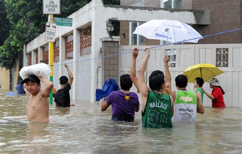 Dams Overflow Flooding Metro Manila Photo 28 Pictures Cbs News