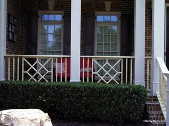 Whether you want inspiration for planning chippendale railing or are building designer chippendale railing from scratch, houzz has pictures from the best. "Chippendale" Railing Design - very unique! Porch ...
