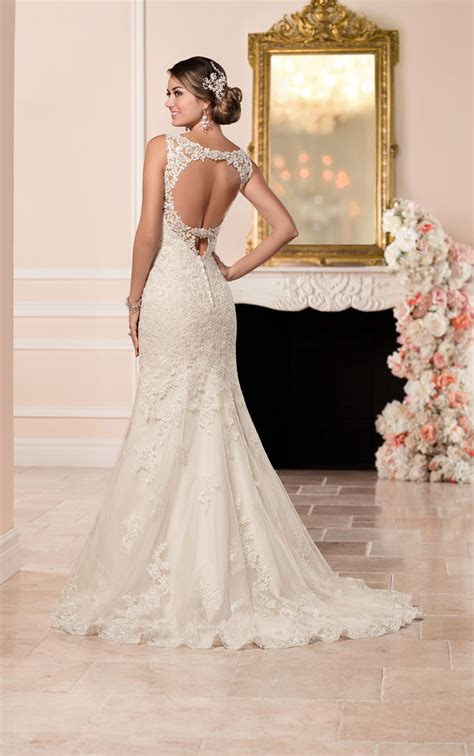 Lace Fit And Flare Wedding Dress Stella York Wedding Dresses Stella York Wedding Dress Fit