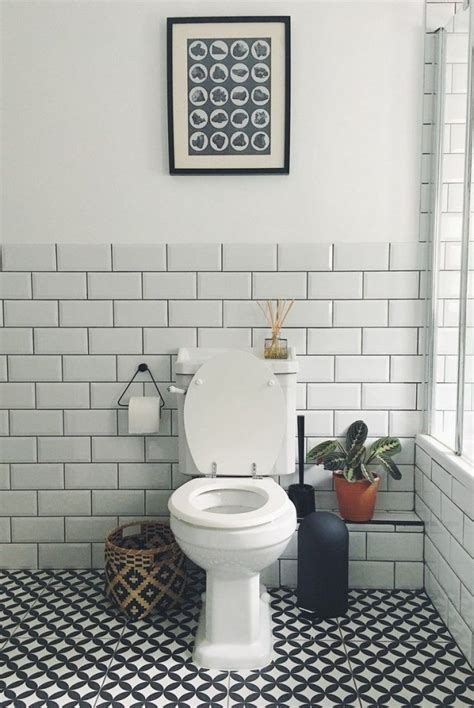 30 Luxurious Black And White Subway Tiles Bathroom Design Bathroom