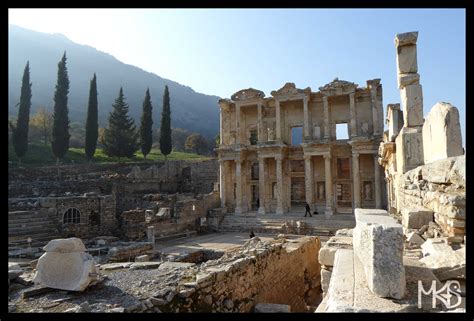 Turkey Ephesus Traveling Rockhopper
