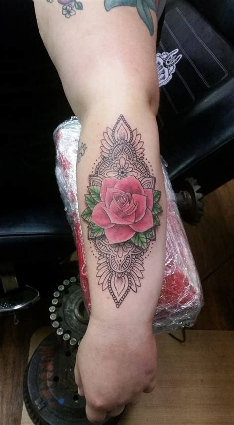 So happy that i went to ralph. Henna inspired rose by Pork Chop - Fort Worth, TX | Flower ...