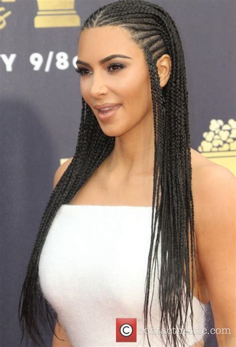 Sisters kim kardashian, 32, khloe kardashian, 28, and kourtney kardashian, 34, are definitely taking style tips from each other! Kim Kardashian Defends Wearing Her Hair In Fulani Braids ...