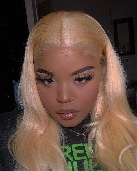 Arabella Human Hair Wigs 613 Blonde Body Wave 13x4 Inch Lace Frontal