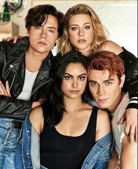 New Entertainment Weekly Photo S Riverdale Amino