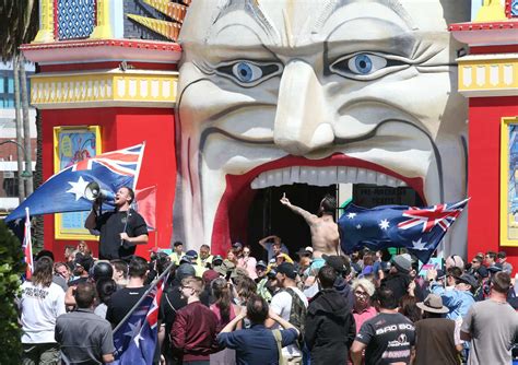does australia need new laws to combat right wing extremism