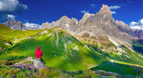 Martino and giuliano, which accommodated travellers on their way from the valle di primiero valley via the passo rolle to the val di fiemme valley. Vacanze in Estate a San Martino di Castrozza Estate in ...