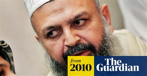 Taliban Splinter Group Executes Pakistani Spy Turned Jihadi Middle