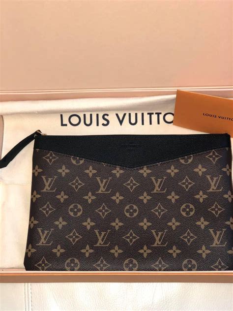 Louis Vuitton Daily Pouch 2019 Brand New ‼️sold Out‼️ The Daily Pouch