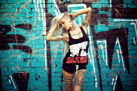 woman black tattoo fabel women top white graffiti blonde tank sara fabel sara 480p