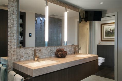 For areas that frequently get wet, tile is a practical choice. Buy Travertine Countertops St Louis for Bathrooms & Kitchens