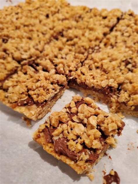 Nutella Crumble Bars As Featured On The Stir GAZELLE MAGAZINE