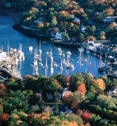 Camden Harbor Maine Beautiful New England Harbor Town I Want To Go