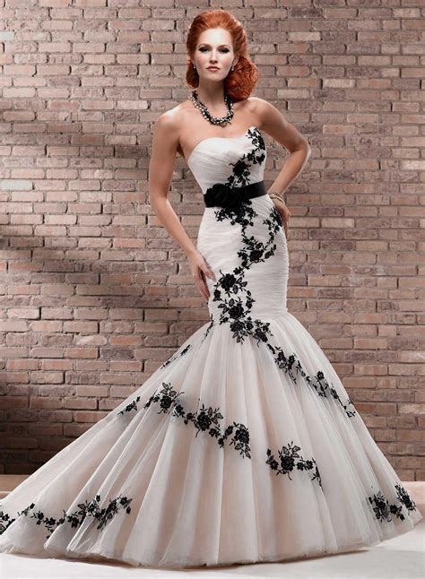 Gold & black wedding ideas. Best 15 Black Gold Wedding Gown for Bride Looks More Elegant | Black lace wedding dress, Black ...