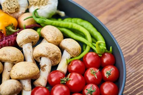 How Selenium Rich Foods Boost Thyroid And Heart Health