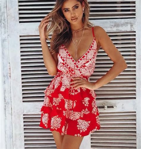 vintage floral print summer dress 2018 sweet women v neck red party dress sexy strap rufffle