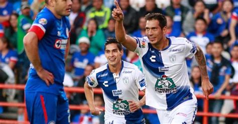 Cruz azul y pachuca se medirán por un lugar en la gran final del torneo clausura guard1anes 2021 de la en los últimos minutos, cruz azul remontó el marcador global ante toluca y consiguió su pase a las este lunes, la liga mx dio a conocer los horarios para los duelos de semifinales del torneo. Liga MX: Horario y dónde ver en vivo Pachuca vs Cruz Azul ...
