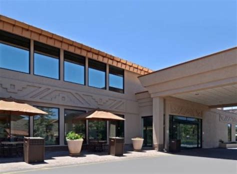 Thanks to your great customer feedback, you've put the best western premier grand canyon squire inn in the top 10% of hotels worldwide! Best Western Premier Grand Canyon Squire Inn | Grand Canyon