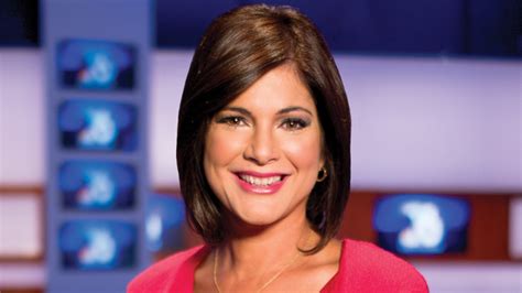 Nbc 6s Jackie Nespral Voted Best Tv News Anchor Nbc 6 South Florida
