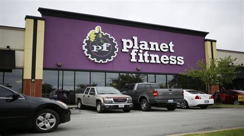How Planet Fitness Is Beating Rivals 24 Hour Fitness La Fitness And
