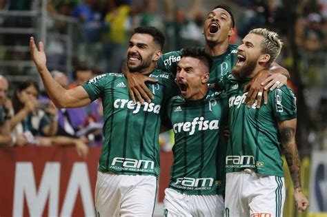 Palmeiras live score (and video online live stream*), team roster with season schedule and results. Soccer Prediction Santos vs Palmeiras 20/07/2018 ...