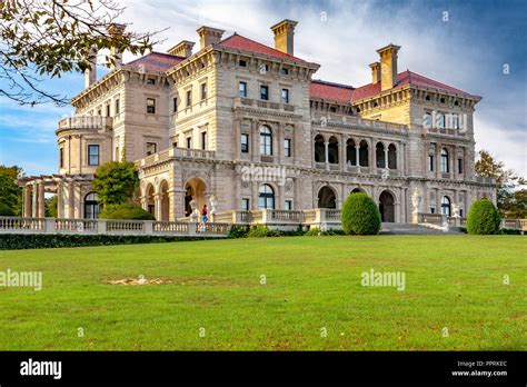 The Breakers Is A Vanderbilt Mansion Located On Ochre Point Avenue