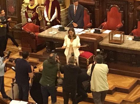 Inés Rey Será La Alcaldesa De Todos Y Todas Al Ser Investida En A Coruña