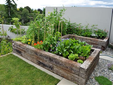 Escape the hustle and bustle of everyday cramped living with these apartment balcony garden or greenery ideas. 60+ Best Balcony Vegetable Garden ideas 2020 UK - Round Pulse