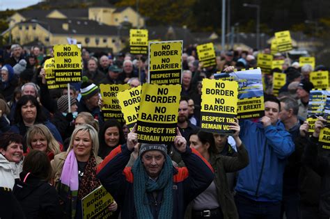 Fearing Brexit Protesters Gather Along Irish Border Business Insider