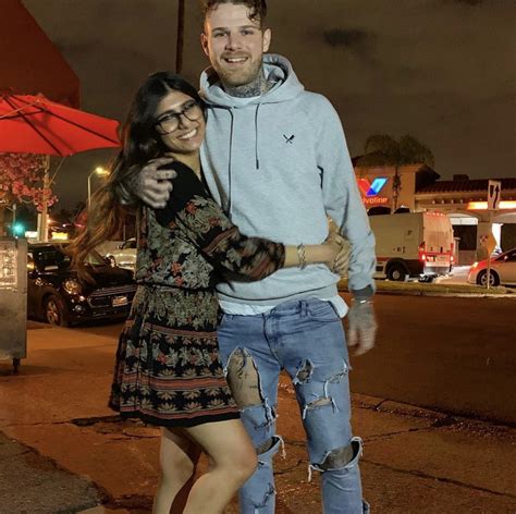 Why Did Mia Khalifa And Her Husband Split Dailynationtoday