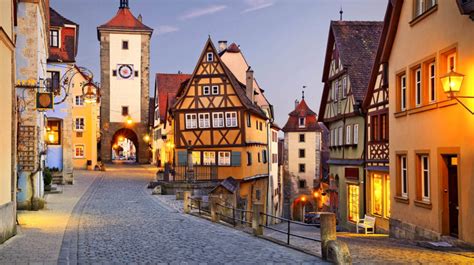 ˈbʊndəsʁepuˌblik ˈdɔʏtʃlant ouça), é um país localizado na europa central. A Alemanha e suas Cidadezinhas Bucólicas | Goethe-Zentrum ...
