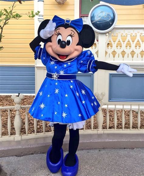 Minnie Looks To Be Dancing While In Her 25th Anniversary Outfit At