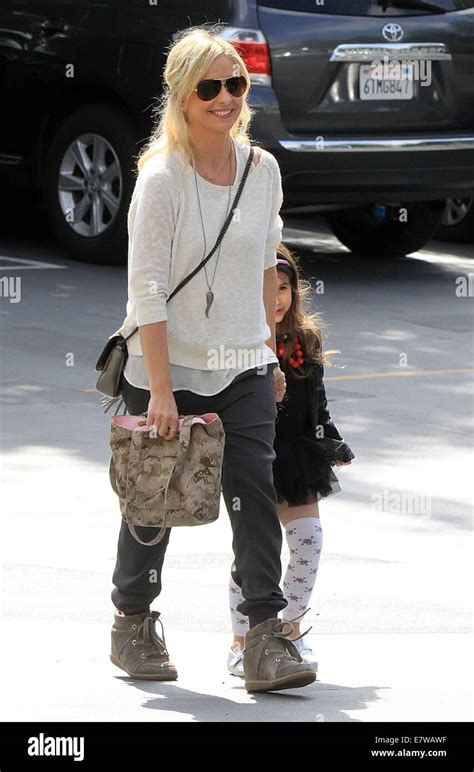Sarah Michelle Gellar Takes Daughter Charlotte Sporting A Tutu And Leg Warmers To Her Ballet