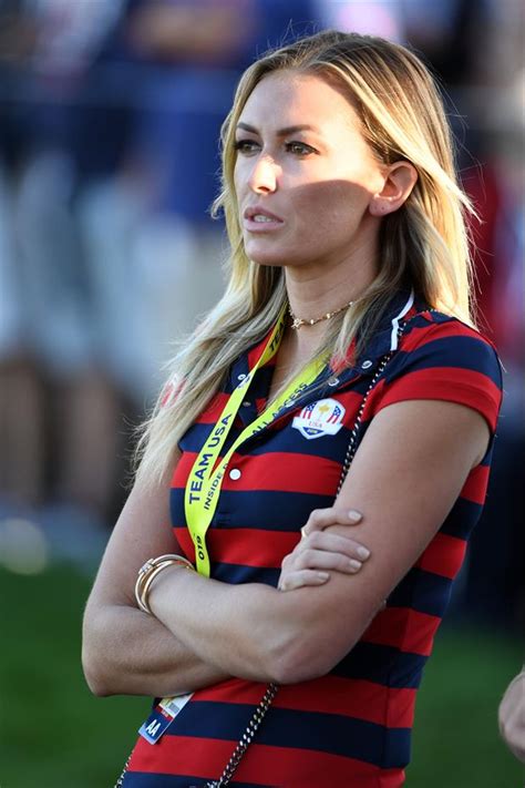 Look At The Golf Swing On Paulina Gretzky