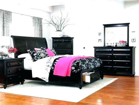 Elegant Pink And Black Accented Bedrooms Interior Leo