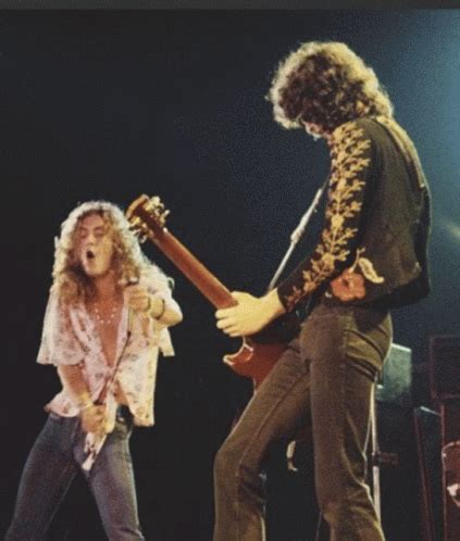 Robert Plant Led Zeppelin Gif Tenor Gif Keyboard Bring Personality My