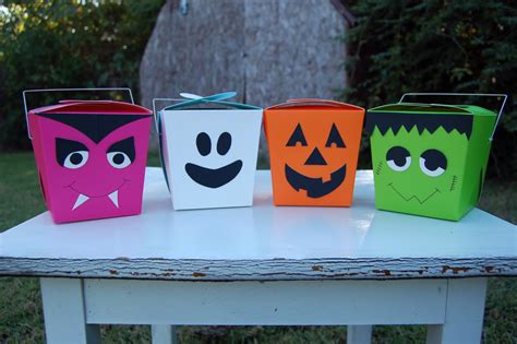 Crazy Domestic Halloween Takeout Boxes