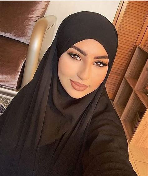 hijabi fashion on instagram “mashaallah ♥️ tag the owner follow me my queens 👑 hijabi viral