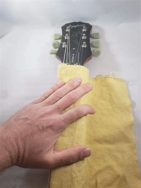 The Best Way To Clean Guitar Strings An Easy To Follow Guide Clean