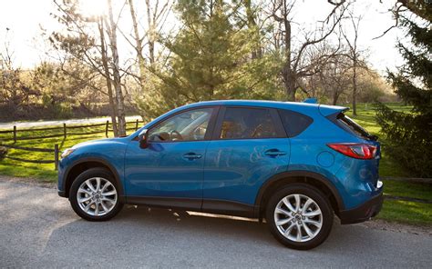 I purchased a grand touring model with the technology package. 2013 Mazda CX-5 Grand Touring - Four Seasons Update ...