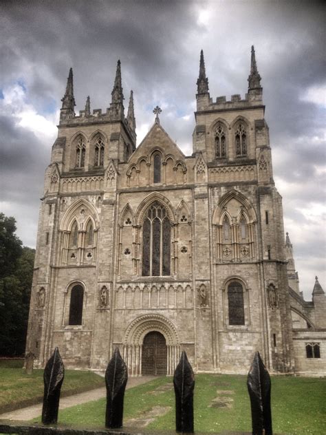 Abbey Of Selby North Yorkshire Uk Norman Architecture Yorkshire