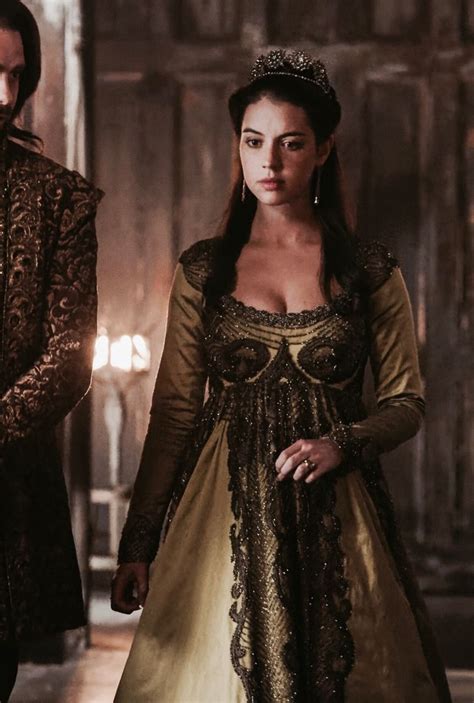 Long May She Reign Reign Dresses Reign Fashion Reign Tv Show